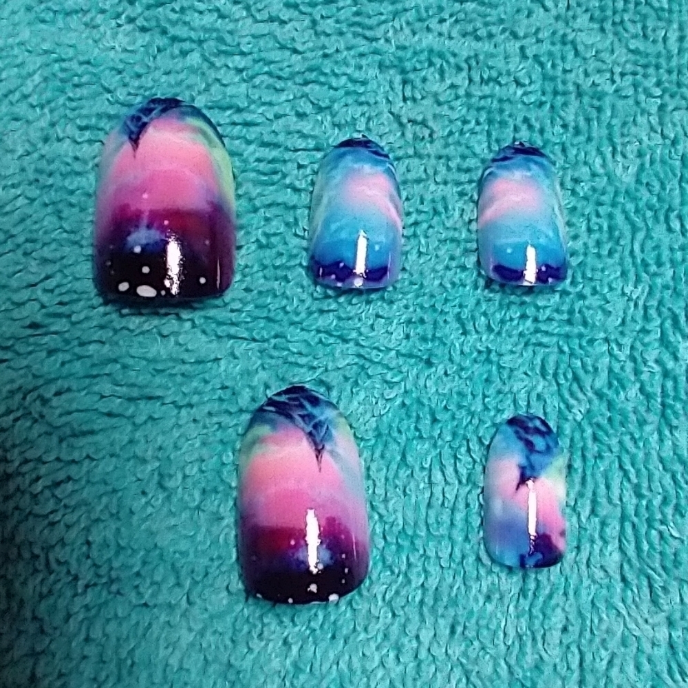 Press on nails pink blue black lightning pattern set